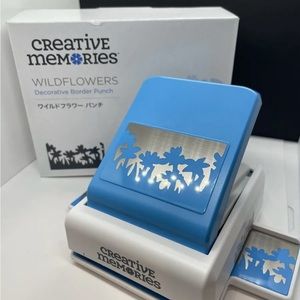 Creative Memories WildFlowers Decorative Border Punch Brand New